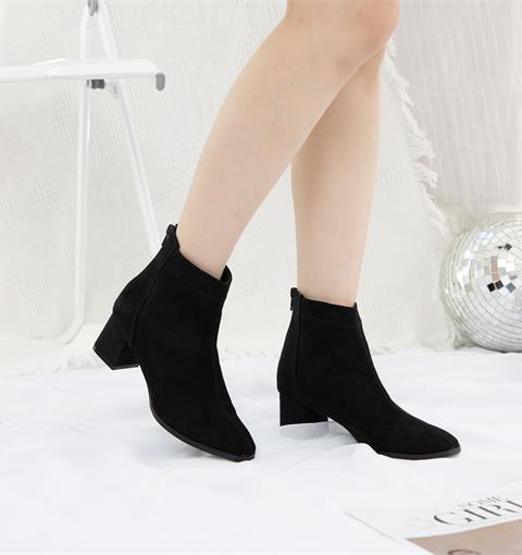 Giày Boot Nữ MWC - 9105  Boots Cổ Lửng Gót Vuông 5cm Siêu Êm Chân Thời Trang Trẻ Trung Thanh Lịch