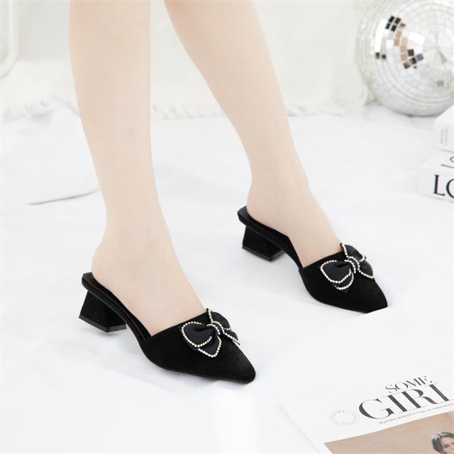 Giày sục cao gót MWC NUCG- 4204 Sục Cao Gót Phối Nơ Đính Viền Đá Thanh Lịch Gót Vuông Cách Điệu Thời Trang