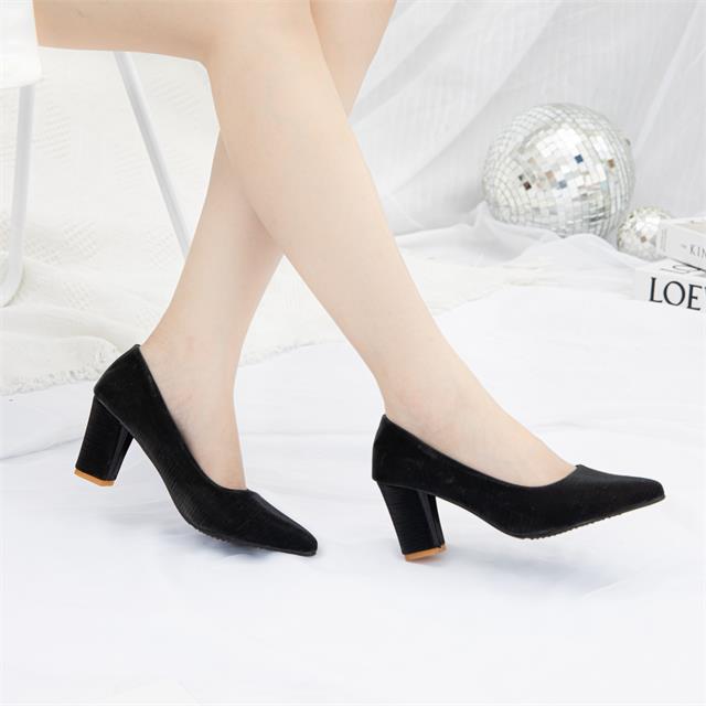 Giày cao gót MWC - 3978 Cao Gót Nữ Mũi Nhọn Gót Vuông 7cm Kiểu Dáng Công Sở Thanh Lịch
