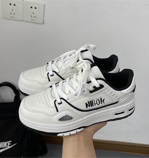 Giày thể thao nữ MWC - 0622 Giày Thể Thao Nữ Phối Màu Cute, Sneaker Da Siêu Êm Chân Đế Bằng 3CM Sành Điệu