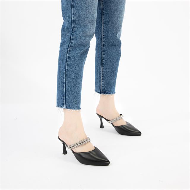 Giày sục cao gót MWC NUCG- 3975 Sục Cao Gót Phối 2 Quai Mảnh Đính Đá Sang Chảnh,Gót Nhọn Cách Điệu Thời Trang