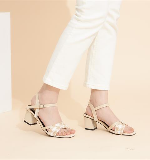 Giày Sandal Cao Gót MWC -  4348 Sandal Cao Gót Quai Ngang Xoắn Phối Dạ Caro Gót Vuông 5cm Thời Trang 
