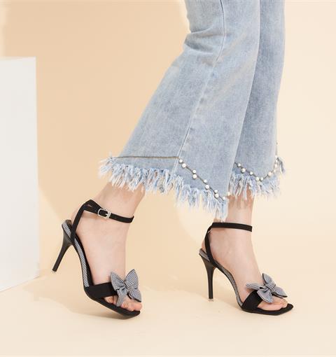 Giày Sandal Cao Gót MWC - 4346 Sandal Cao Gót Quai Ngang Đính Nơ Caro Xinh Xắn Gót Nhọn Cao 10cm Phối Quai Hậu Thời Trang 