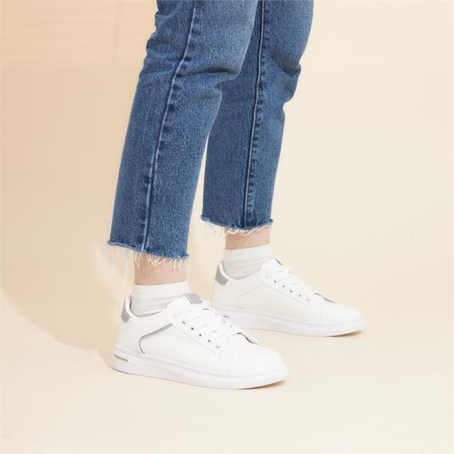Giày thể thao nữ MWC - 0578 Giày Thể Thao Nữ Đế Bằng In Họa Tiết Nổi Caro,Sneaker Siêu Êm Chân Hot Trend