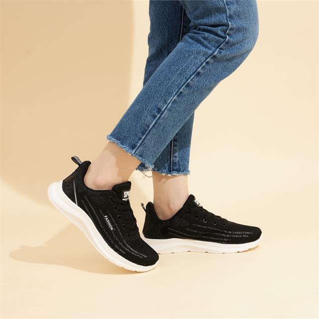 Giày thể thao nữ MWC NUTT- 0771 Giày Thể Thao Nữ Phối Màu Thể Thao,Sneaker Vải Siêu Êm Chân Đế Bằng 2CM Hot Trend