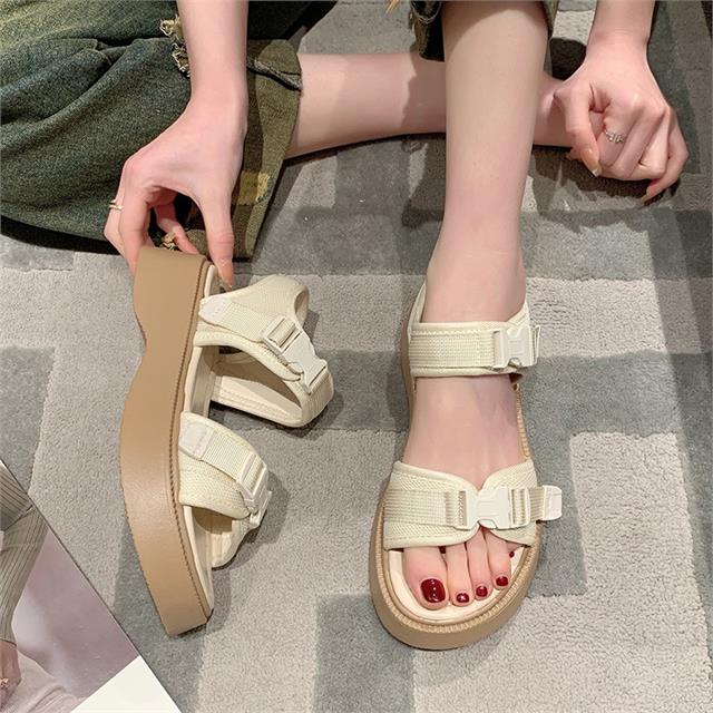 Giày sandal nữ MWC NUSD- 2410 Sandal Đế Bằng Siêu Cute,Hack Dáng Phối Lưới Với Quai Ngang Thời Trang