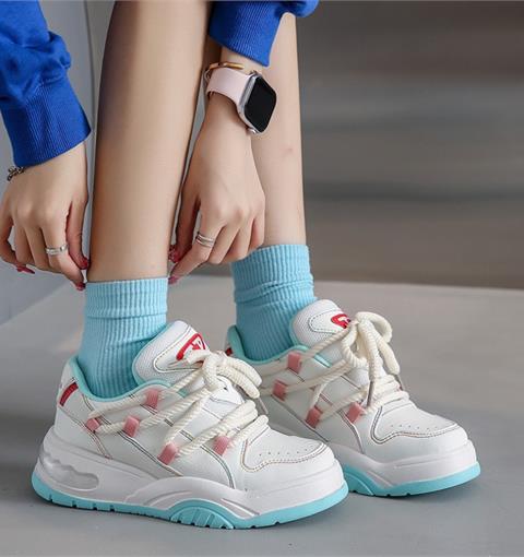 Giày thể thao nữ MWC NUTT- A114 Giày Thể Thao Nữ Phối Màu Thể thao,Sneaker Da Phối Lười Siêu Êm Chân Đế Độn 4cm Hot Trend