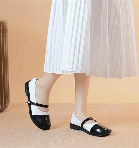 Giày Búp Bê MWC - 2281 Giày Búp Bê Phối Màu Xinh Xắn,Khóa Cách Điệu Thời Trang
