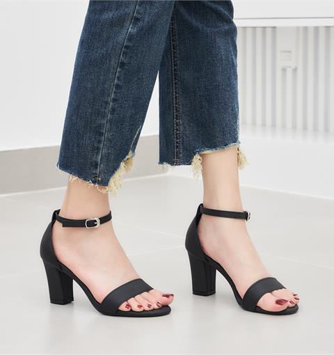 Giày Sandal Cao Gót MWC 3548 - Sandal Cao Gót, Đế Vuông 7cm Quai Ngang Bít Gót Trẻ Trung, Thanh Lịch.
