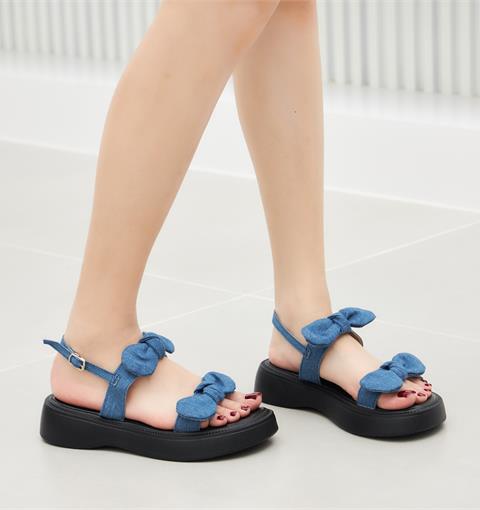 Giày sandal nữ MWC NUSD- 2429 Sandal  2 Quai Ngang Thắt Nơ Xinh Xắn 