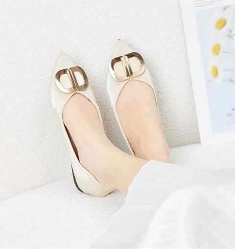Giày Búp Bê MWC - 2238 Búp Bê Đế Bệt Dáng Slingback Đính Khóa Kiểu Dáng Nữ Tính Thời Trang 