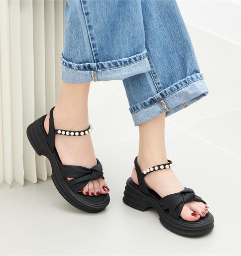 Giày sandal nữ MWC NUSD- 2436 Sandal Quai Ngang Thắt Nút Cách Điệu Đế Bánh Mì Siêu Hack Dáng Phối Quai Hậu Đính Viền Ngọc Sang Chảnh.