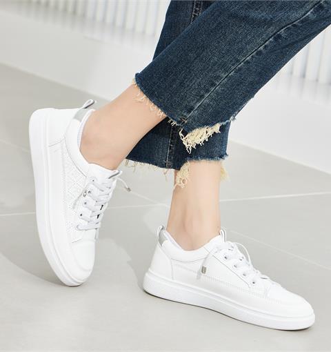 Giày thể thao nữ MWC NUTT- 0790 Giày Thể Thao Nữ Phối Màu Siêu Cute,Sneaker Êm Chân Đế Bằng Hot Trend