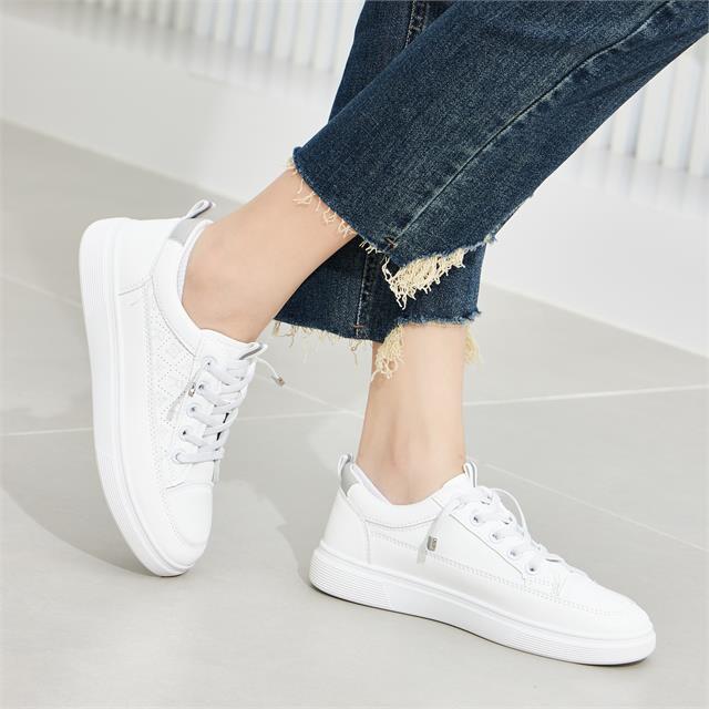 Giày thể thao nữ MWC NUTT- 0790 Giày Thể Thao Nữ Phối Màu Siêu Cute,Sneaker Êm Chân Đế Bằng Hot Trend