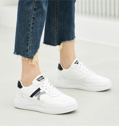 Giày thể thao nữ MWC NUTT- 0775 Giày Thể Thao Nữ Phối Màu Siêu Cute,Sneaker Da Êm Chân Đế Bằng Hot Trend