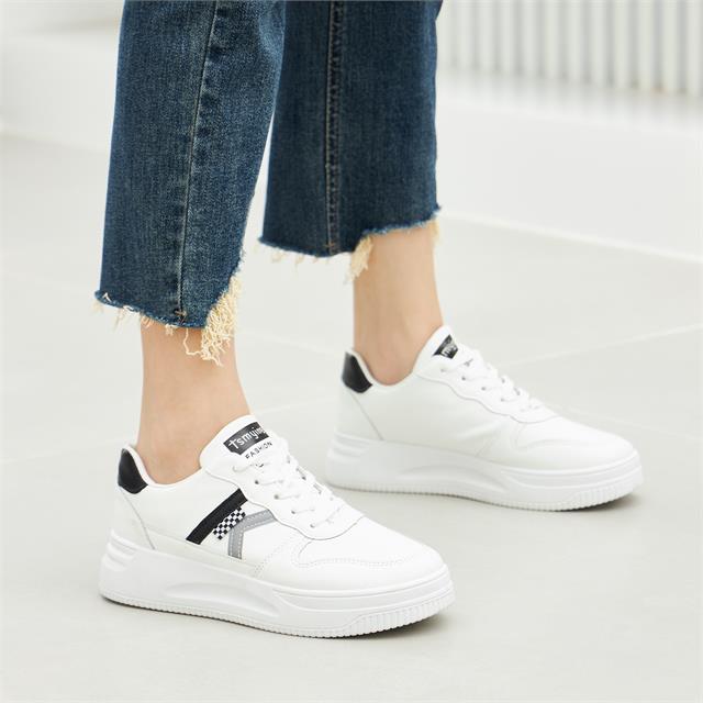 Giày thể thao nữ MWC NUTT- 0775 Giày Thể Thao Nữ Phối Màu Siêu Cute,Sneaker Da Êm Chân Đế Bằng Hot Trend