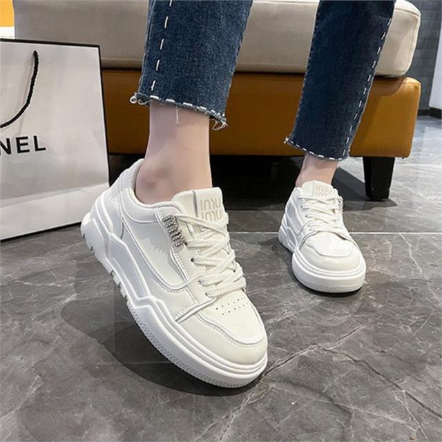 Giày thể thao nữ MWC NUTT- A147 Giày Thể Thao Nữ Phối Màu Siêu Cute,Sneaker Da Êm Chân Đế Bằng Hot Trend