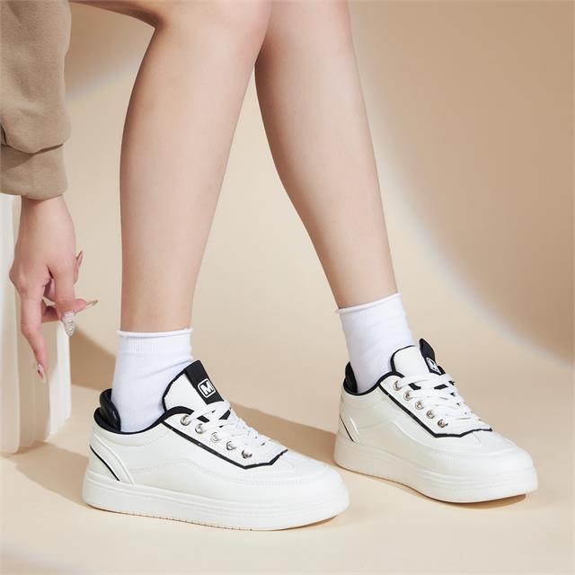 Giày thể thao nữ MWC A146 - Giày Thể Thao Nữ Cao 4cm Với Kiểu Dáng Sneaker Đơn Giản, Năng Động, Trẻ Trung.