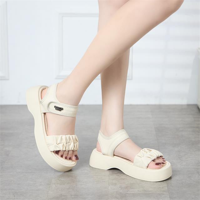 Giày Sandal Nữ MWC 2467 - Sandal Nữ Quai Ngang Nhún Cách Điệu, Sandal Đế Bánh Mì Siêu Hack Dáng, Năng Động, Trẻ Trung.