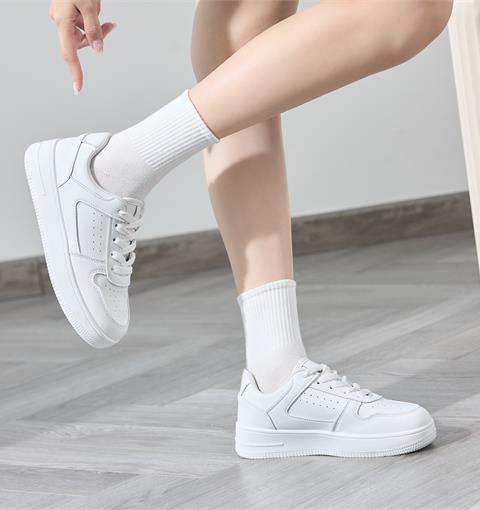 Giày Thể Thao Nữ MWC A165 - Giày Thể Thao Nữ Cổ Thấp, Kiểu Dáng Sneaker Năng Động, Trẻ Trung, Thời Trang.