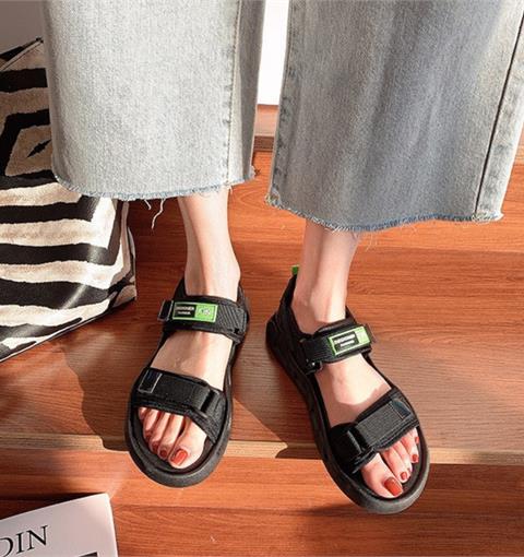 Giày Sandal Nữ MWC 2798 - Sandal Quai Ngang Đệm Thêm quai Phụ Nhỏ Cùng Dòng Chữ Nổi Xinh Xắn, Thanh Lịch, Thời Trang.