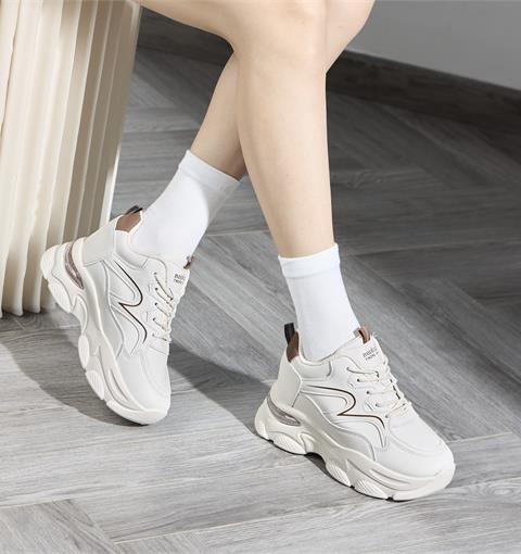 Giày Thể Thao Nữ MWC A166 - Giày Thể Thao Nữ Đế Cao 6cm, Dáng Sneaker Trẻ Trung, Năng Động, Thời Trang.