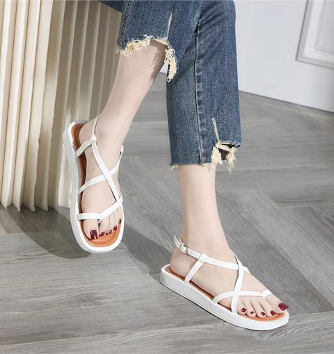 Giày Sandal Nữ MWC - 2969 Sandal Xỏ Ngón Quai Đan Chéo Cách Điệu Đế Bằng Cao 2cm Cực Thời Trang