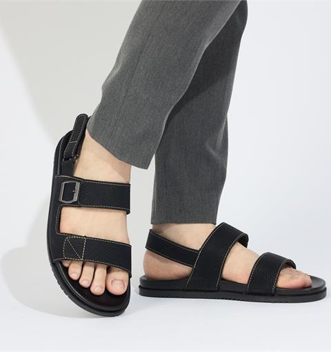 Giày Sandal Nam MWC 7085 - Sandal Nam 2 Quai Ngang Viền Chỉ Nổi Sắc Nét, Kiểu Dáng Streetwear, Sandal Đế Bằng Êm Mềm, Năng Động, Trẻ Trung.