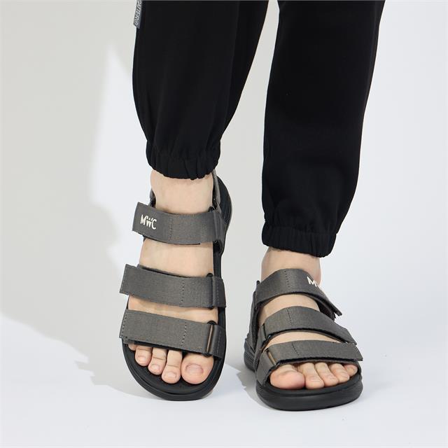 Giày Sandal Nam MWC 7083 - Sandal Nam 3 Quai Ngang Phối Lót Dán Thời Trang, Kiểu Dáng Streetwear, Đế Cao 3cm Êm Mềm, Trẻ Trung, Năng Động.