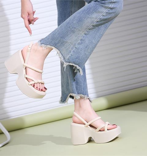 Giày Cao Gót MWC G076 - Sandal Nữ  Quai Ngang Thời Trang, Sandal Đế Đúc Cao 9cm Trẻ Trung, Thanh Lịch.