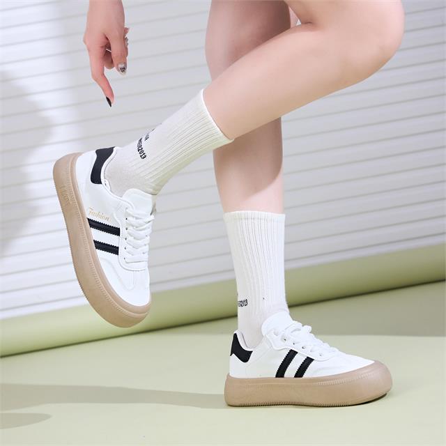 Giày Thể Thao Nữ MWC A177 - Giày Thể Thao Nữ Đế Cao 4cm, Dáng Sneaker Trẻ Trung Năng Động, Thời Trang.