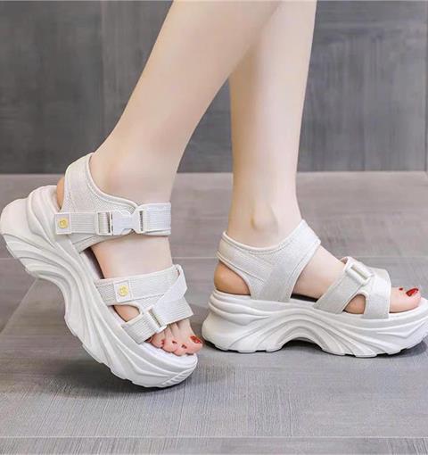 Giày Sandal Nữ MWC 2406 - Sandal Quai Ngang Cài Lót Dán Phối Icon Nhỏ Xinh, Sandal Nữ Siêu Bền Đẹp Thời Trang.