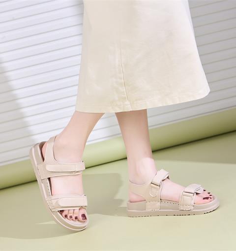 Giày Sandal Nữ MWC E103 - Sandal Nữ Quai Ngang Lót Dán Siêu Bền Đẹp , Sandal Thanh Lịch Nữ Đi Học, Đi Chơi Hottrend Năng Động, Trẻ Trung.