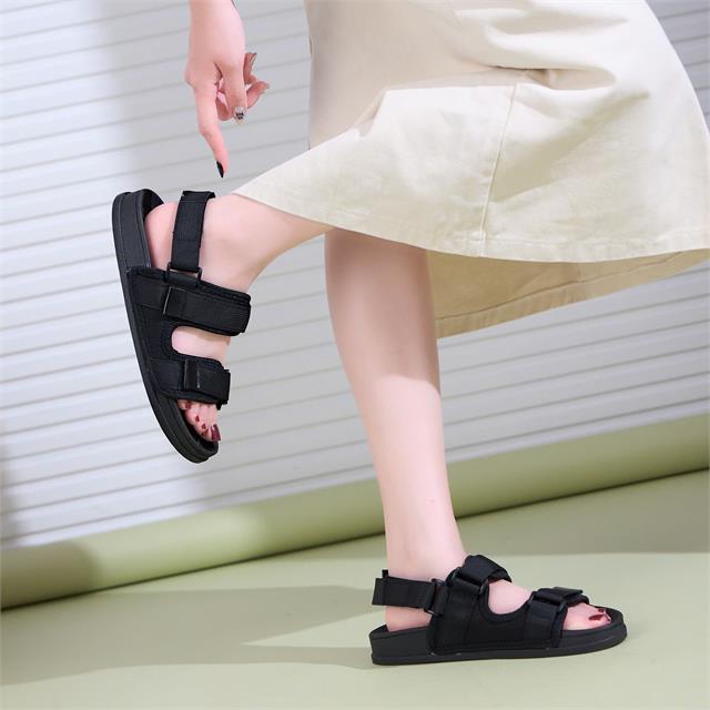 Giày Sandal Nữ MWC NUSD- 2991 Sandal 2 Quai Ngang Lót Dán Đế Bằng Thời Trang