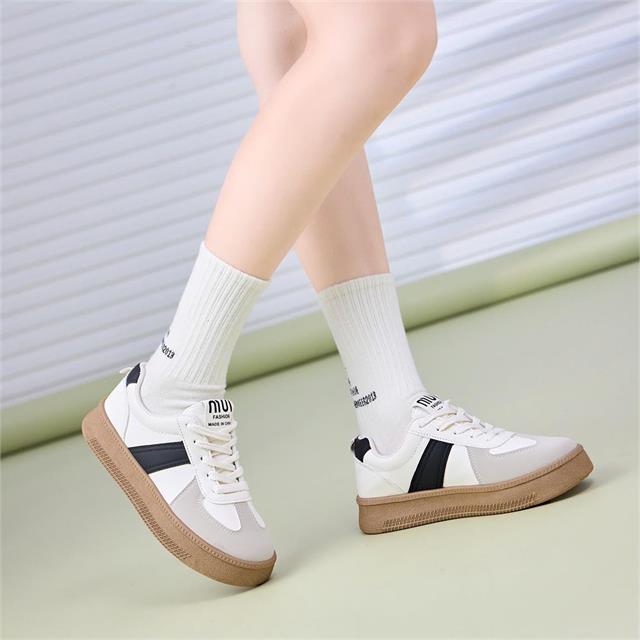 Giày Thể Thao Nữ MWC A188 - Giày Thể Thao Da Cao Cấp Nữ, Thể Thao Nữ Dáng Sneaker Siêu Bền Đẹp, Thời Trang.