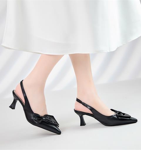 Giày Cao Gót MWC G081 - Giày Cao Gót Trụ 7cm, Dáng Slingback Bít Mũi Đính Nơ Tiểu Thư Sang Chảnh Và Duyên Dáng.