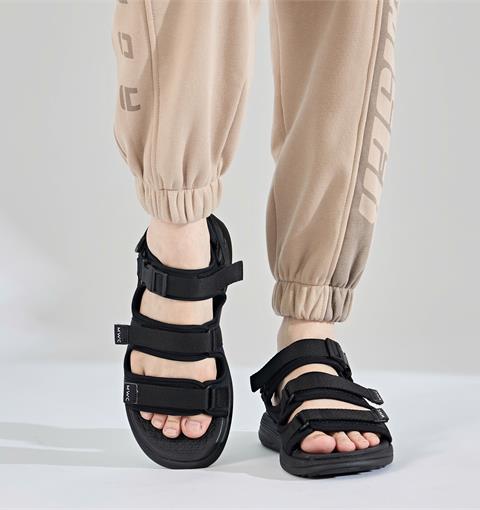 Giày Sandal Nam MWC 7072 - Sandal Nam 3 Quai Ngang Phối Lót Dán Thời Trang, Kiểu Dáng Streetwear, Đế Cao 3cm Êm Mềm, Trẻ Trung, Năng Động.