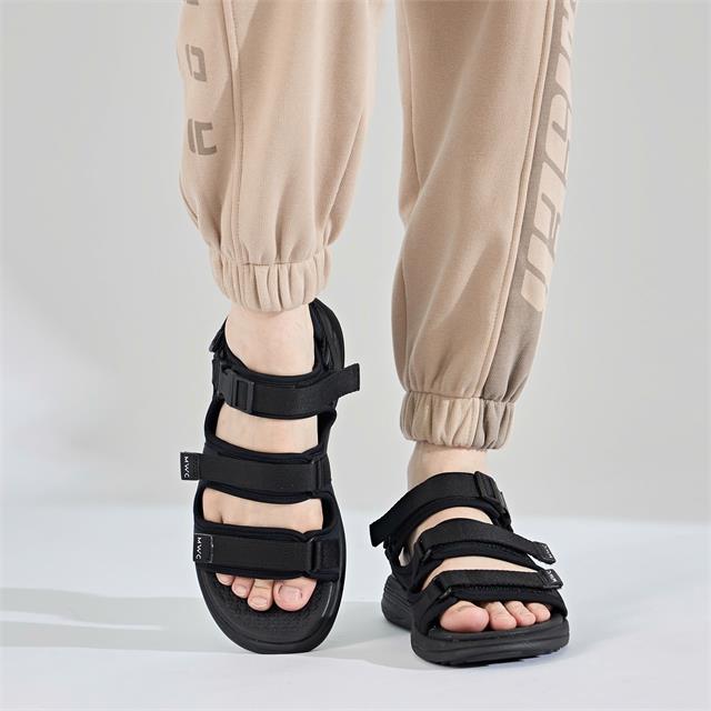 Giày Sandal Nam MWC 7072 - Sandal Nam 3 Quai Ngang Phối Lót Dán Thời Trang, Kiểu Dáng Streetwear, Đế Cao 3cm Êm Mềm, Trẻ Trung, Năng Động.