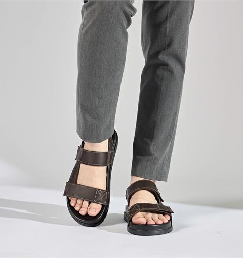 Giày Sandal Nam MWC 7091 - Sandal Da Nam Cao Cấp Logo MWC Siêu Bền Đẹp, Sandal Nam Kiểu Dáng Streetwear Thanh Lịch, Thời Trang.