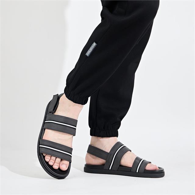 Giày Sandal Nam MWC 7090 - Sandal Nam Quai Ngang Thanh Lịch Thời Trang, Saldal Nam Đi Học, Đi Chơi, Đi Làm Năng Động Trẻ Trung.