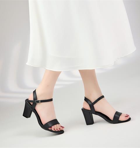 Giày Sandal Cao Gót MWC 3547 - Saldal Quai Ngang Nữ Cao Cấp, Sandal Nữ Gót Vuông Cao 7 Phân Thanh Lịch, Thời Trang. 