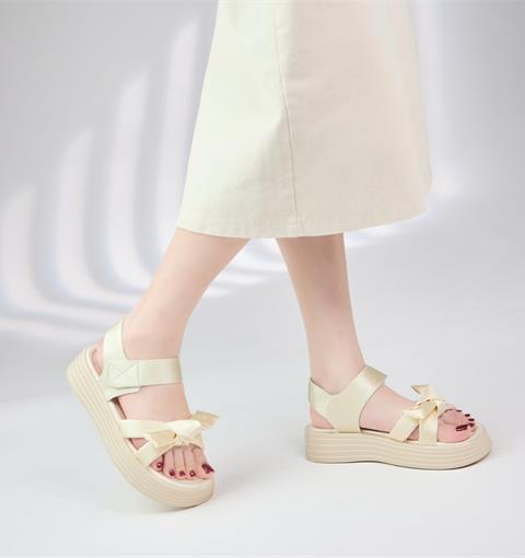 Giày Sandal Nữ MWC E130 - Sandal Nữ Phối Nơ Xinh Xắn Đi Học, Đi Chơi Siêu Bền Đẹp, Sandal Nữ Đế Đúc Nguyên Khối Thanh Lịch, Thời Trang.