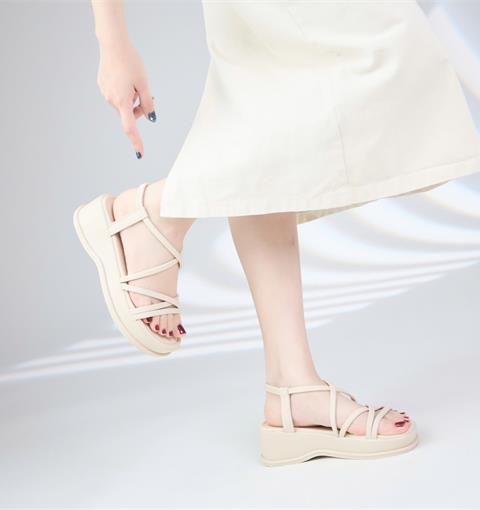 Giày Sandal Nữ MWC E142 - Sandal Nữ Da Mềm Siêu Bền Đẹp, Sandal Nữ Đế Bánh Mì Hack Dáng, Hottrend Thời Trang.