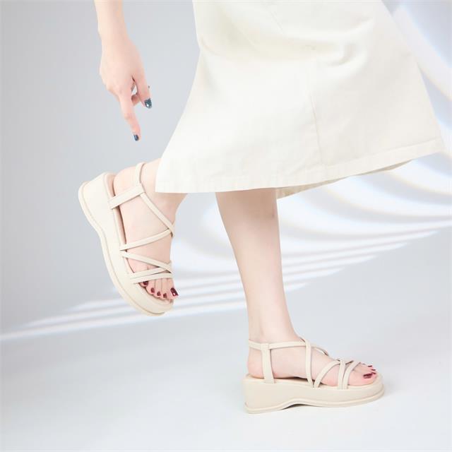 Giày Sandal Nữ MWC E142 - Sandal Nữ Da Mềm Siêu Bền Đẹp, Sandal Nữ Đế Bánh Mì Hack Dáng, Hottrend Thời Trang.