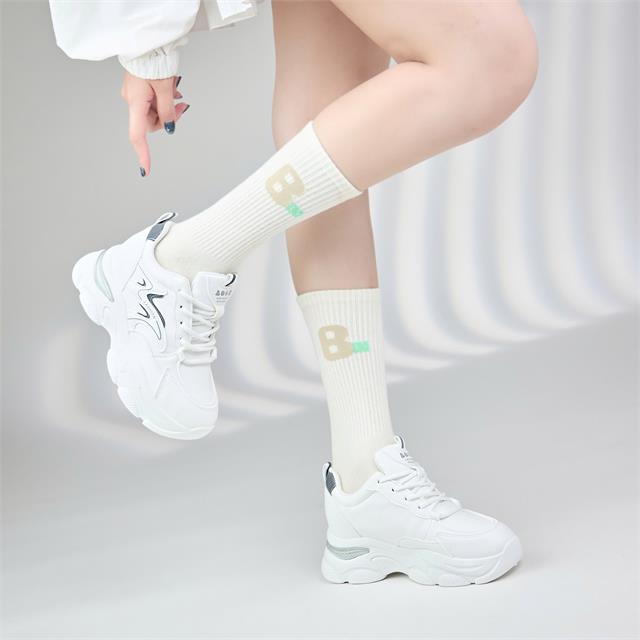 Giày Thể Thao Nữ MWC A213 - Giày Thể Thao Nữ Đế Cao Siêu Hack Dáng, Thể Thao Nữ Kiểu Dáng Sneaker Trẻ Trung, Năng Động, Thời Trang.