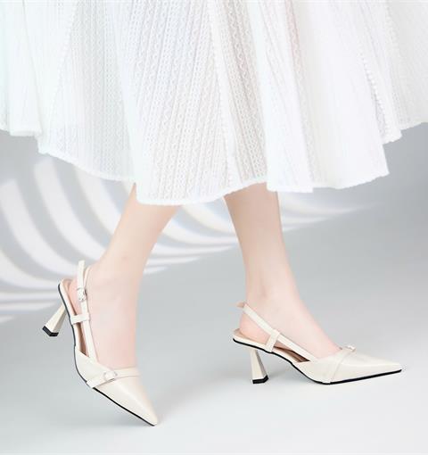 Giày Cao Gót MWC G135 - Giày Cao Gót Slingback Nữ 8cm Mũi Nhọn Phối Khóa Vuông Cổ Điển Thanh Lịch, Thời Thượng.