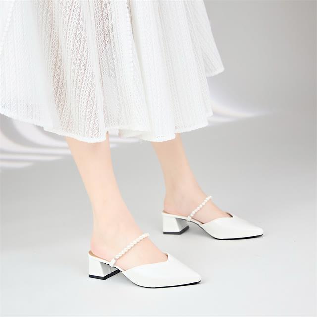Giày Cao Gót MWC G143 - Sục Cao Gót 5cm Mũi Nhọn Đính Dây Ngọc Trai Tiểu Thư Xinh Xắn.