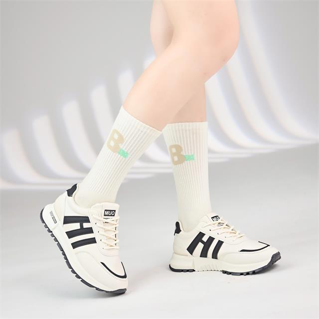 Giày Thể Thao Nữ MWC A253 - Giày Thể Thao Nữ Dáng Sneaker Trẻ Trung, Năng Động, Thời Trang.