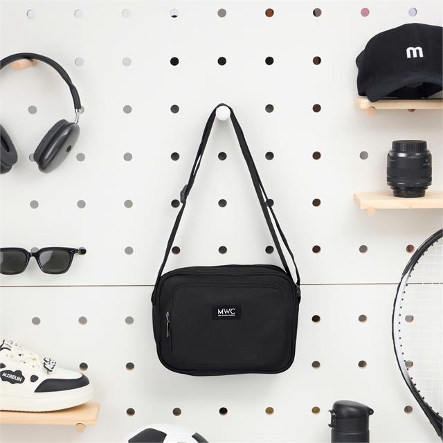 Balô Túi Đeo Chéo MWC 0849 - Túi Đeo Chéo Unisex Hình Chữ Nhật, Bo Tròn, Mềm Mại, Thời Trang.