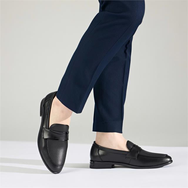 Giày Mọi Nam 6699 - Giày Slip-On Công Sở, Họa Tiết Vân Nổi, Phong Cách Thanh Lịch, Hiện Đại.